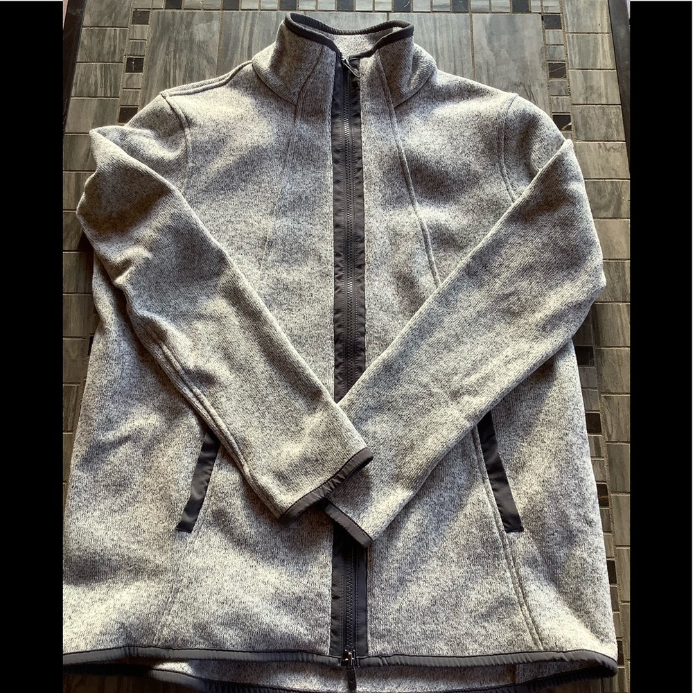 Lululemon Its Fleecing Cold Jacket